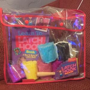 Shure Latch Hook Kit with Colorful Yarn